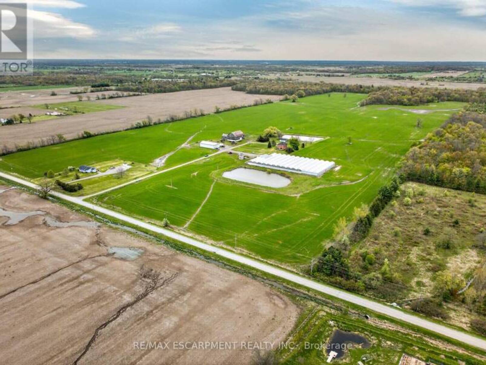 1054 TOWNLINE ROAD E, Canfield, Ontario N0A 1C0