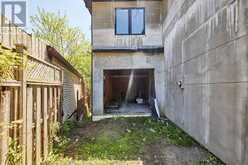 213 PHYLLIS AVENUE | Toronto Ontario | Slide Image Seven
