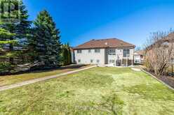 20 CRANBERRY HEIGHTS | Wasaga Beach Ontario | Slide Image Six