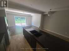 928 ROBERT FERRIE DRIVE | Kitchener Ontario | Slide Image Four