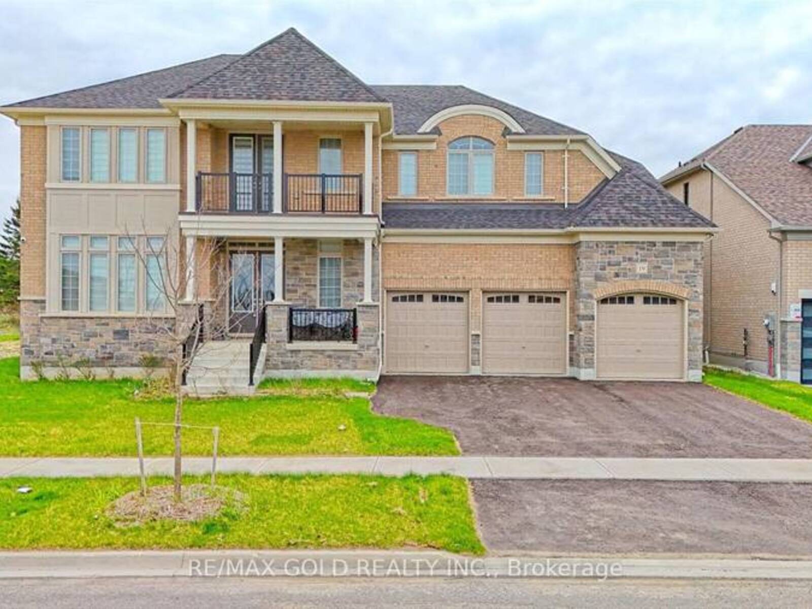 19 MARIGOLD BOULEVARD, New Tecumseth, Ontario L0G 1W0