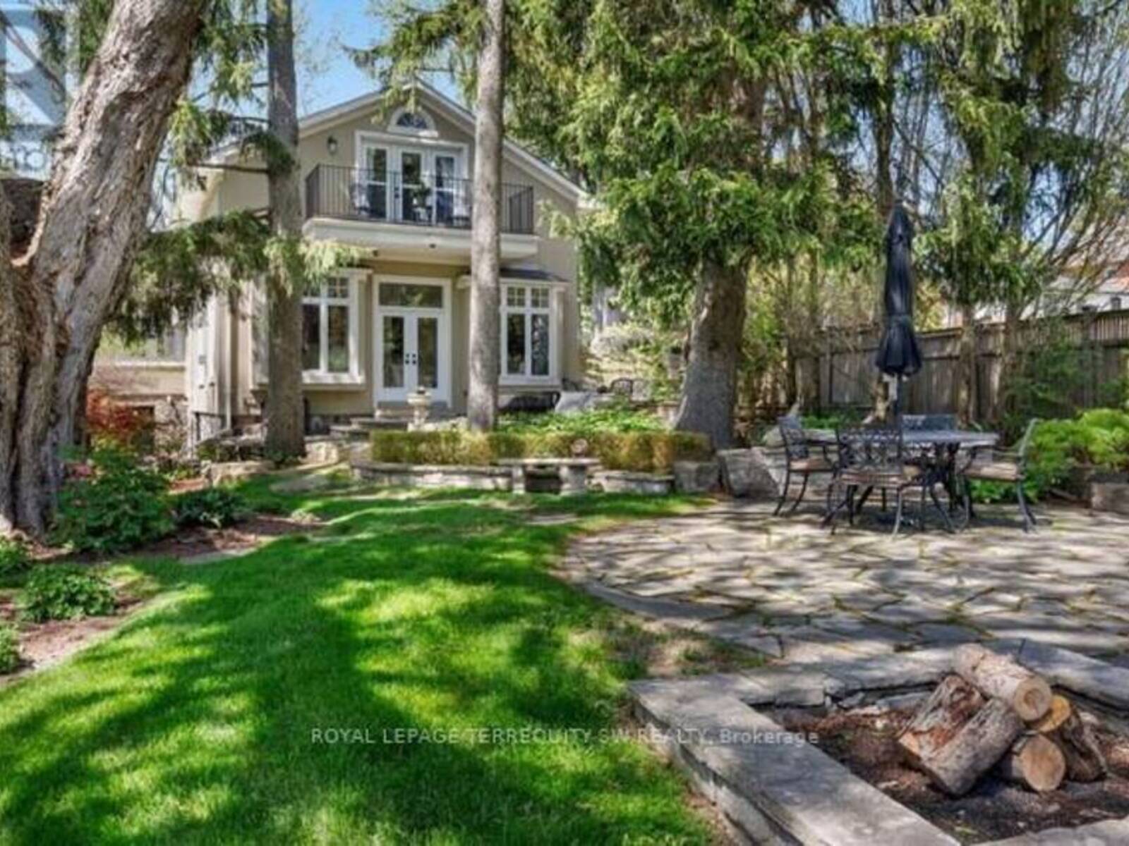 41 KENNEDY STREET W, Aurora, Ontario L4G 2L6