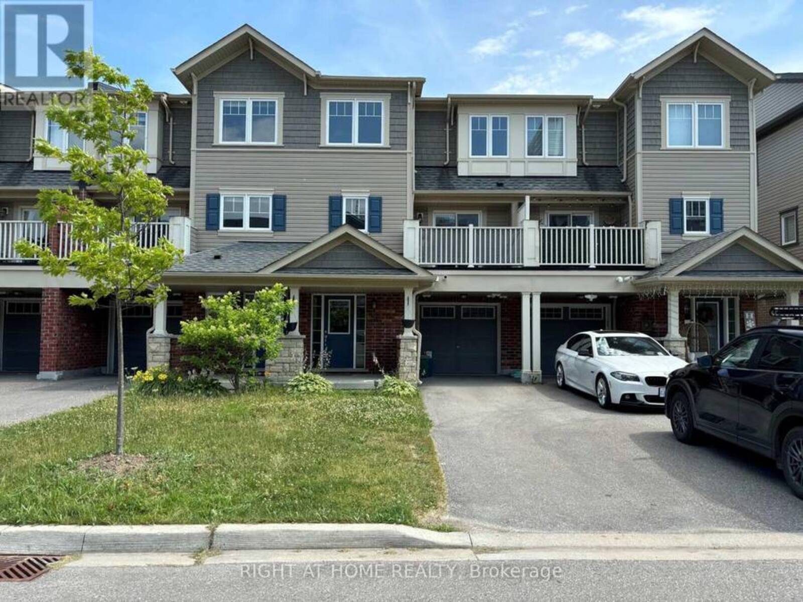 24 NEARCO CRESCENT, Oshawa, Ontario L1L 0J4