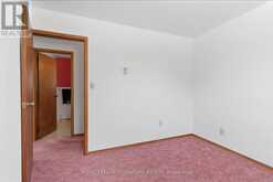 5 PIER STREET | Caesarea Ontario | Slide Image Thirteen
