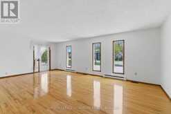 5 PIER STREET | Caesarea Ontario | Slide Image Five