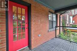 8 GRAFTON AVENUE | Toronto Ontario | Slide Image Eighteen