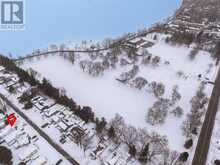 74 DE LA SALLE BOULEVARD | Georgina Ontario | Slide Image Thirty-seven