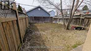 50 GUESTVILLE AVENUE | Toronto Ontario | Slide Image Twelve