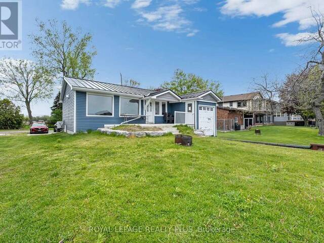 36 DICKINSON AVENUE Port Rowan Ontario, N0E 1M0 - 3 Bedrooms Waterfront Home For sale