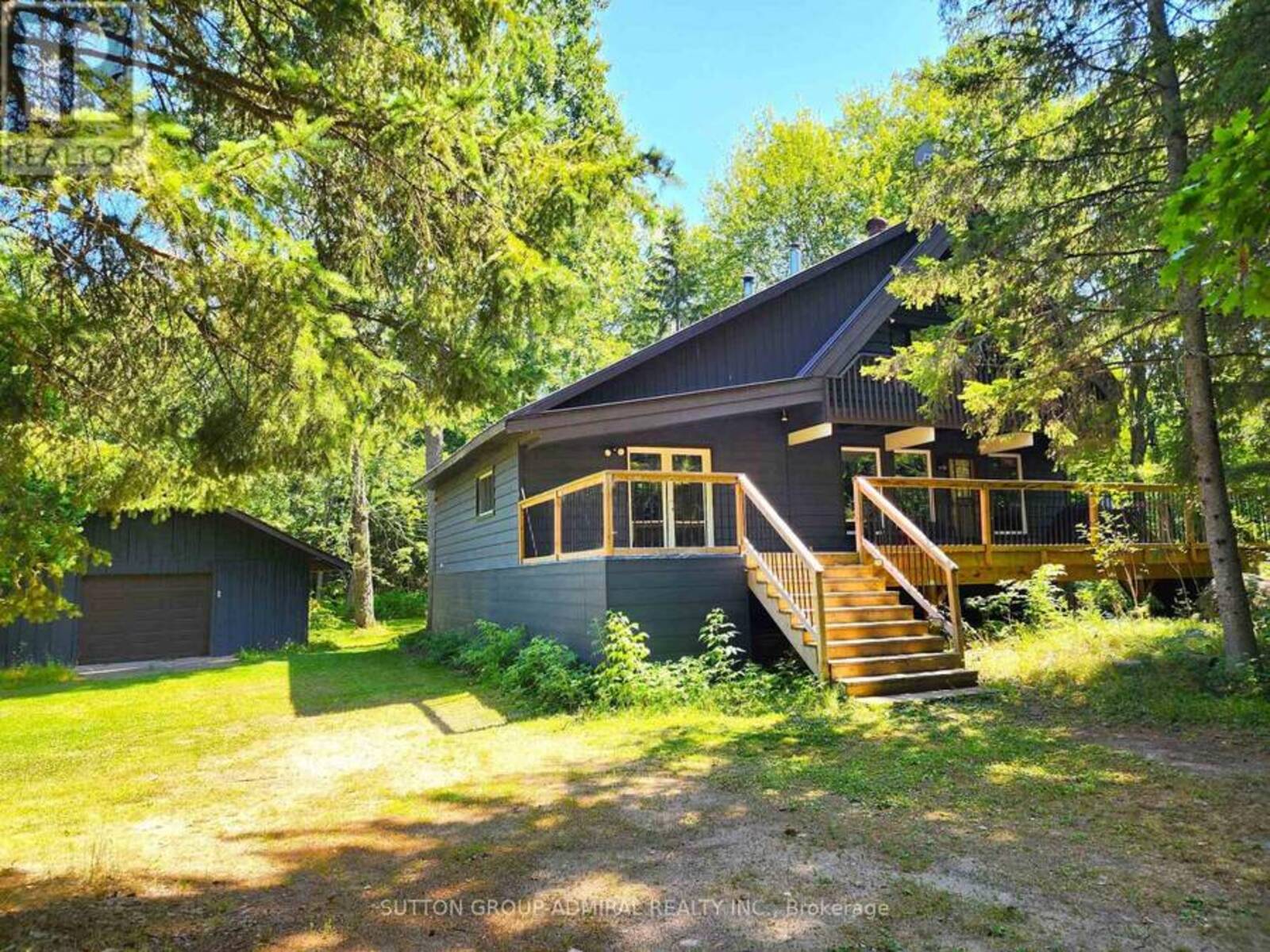 525 WALTONIAN DRIVE, North Bay, Ontario P0H 1H0