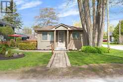 50 FOREST AVENUE | Wasaga Beach Ontario | Slide Image Four
