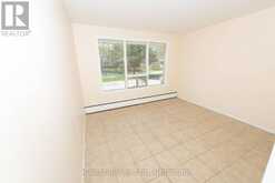 536 GLEN FORREST BOULEVARD | Waterloo Ontario | Slide Image Five