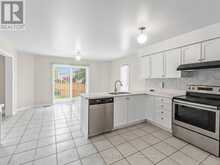 1 CLUSTER OAK PLACE | Brampton Ontario | Slide Image Twelve
