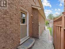 1 CLUSTER OAK PLACE | Brampton Ontario | Slide Image Forty-seven