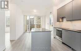 1610 - 36 ELM DRIVE W | Mississauga Ontario | Slide Image Nine