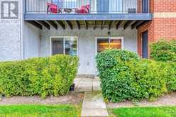 911 - 1450 GLEN ABBEY GATE | Oakville Ontario | Slide Image Five