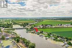 17 PRIVATE DRIVE | Bradford West Gwillimbury Ontario | Slide Image Four
