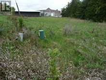 33 GRANT DRIVE | Kawartha Lakes Ontario | Slide Image Two