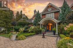 736 LAKE DRIVE N | Georgina Ontario | Slide Image Twenty