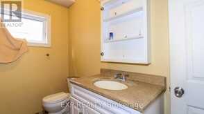 125 JESSICA DRIVE | Barrie Ontario | Slide Image Eighteen