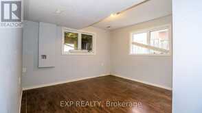 125 JESSICA DRIVE | Barrie Ontario | Slide Image Nineteen