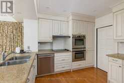 38 EDENBROOK HILL | Toronto Ontario | Slide Image Nine