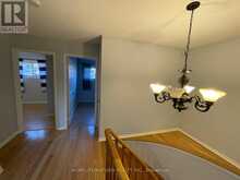 128 HEATHWOOD HEIGHTS DRIVE | Aurora Ontario | Slide Image Fourteen