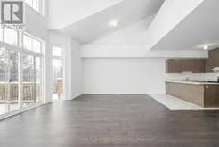 6 TURNBERRY COURT | Bracebridge Ontario | Slide Image Three