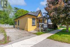 110 OAK STREET | Brantford Ontario | Slide Image Two