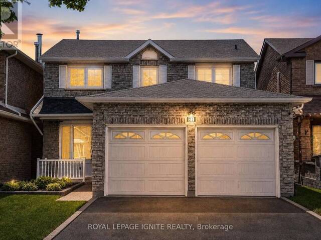 21 HALFMOON SQUARE Toronto Ontario, M1C 3V4 - 4 Bedrooms Home For Sale