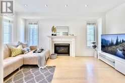 30 LITTLE ANGEL ROAD | Markham Ontario | Slide Image Eight