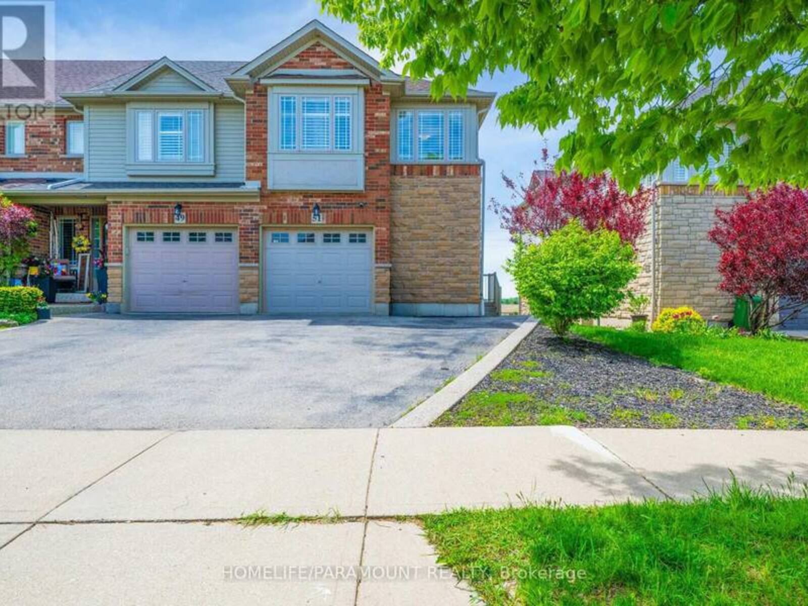 51 VOYAGER PASS, Binbrook, Ontario L0R 1C0