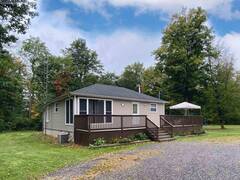 4870 MAPLEVIEW CRESCENT Port Colborne Ontario, L0S 1R0