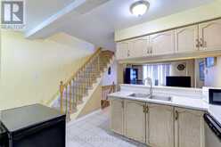 3 DESERT SAND DRIVE | Brampton Ontario | Slide Image Thirteen