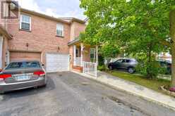 3 DESERT SAND DRIVE | Brampton Ontario | Slide Image Four