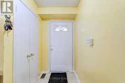 3 DESERT SAND DRIVE | Brampton Ontario | Slide Image Eight