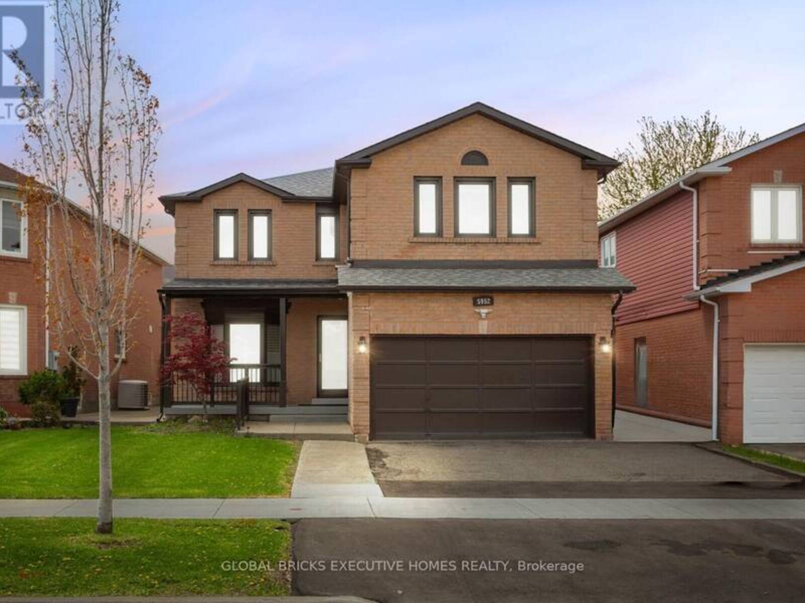 5952 GROSSBEAK DRIVE, Mississauga, Ontario L5N 6B3