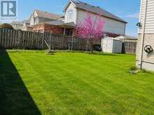 2842 MEADOWGATE BOULEVARD | London Ontario | Slide Image Seventeen