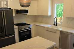 269 PROSPECT STREET | Newmarket Ontario | Slide Image Five