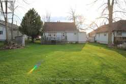 27125 WOODBINE AVENUE | Georgina Ontario | Slide Image Five