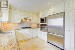 42 ANNABELLE DRIVE | Toronto Ontario | Slide Image Thirteen