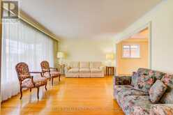 42 ANNABELLE DRIVE | Toronto Ontario | Slide Image Seven
