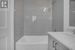 13 BARNES DRIVE | Oro-Medonte Ontario | Slide Image Thirty-four