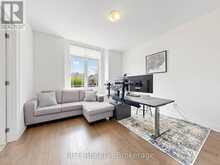18 ROSSINI DRIVE | Richmond Hill Ontario | Slide Image Thirty-nine