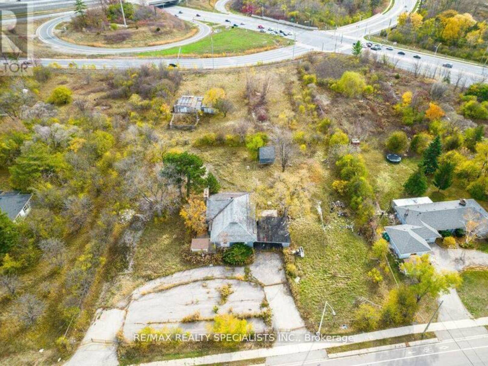 2036 UPPER MIDDLE ROAD E, Oakville, Ontario L6H 7G5