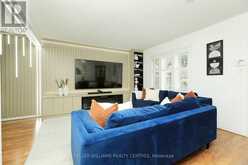 19 - 100 VINEBERG DRIVE N | Hamilton Ontario | Slide Image Fifteen