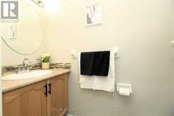 19 - 100 VINEBERG DRIVE N | Hamilton Ontario | Slide Image Thirty-seven