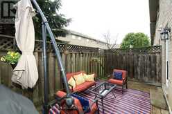 19 - 100 VINEBERG DRIVE N | Hamilton Ontario | Slide Image Forty