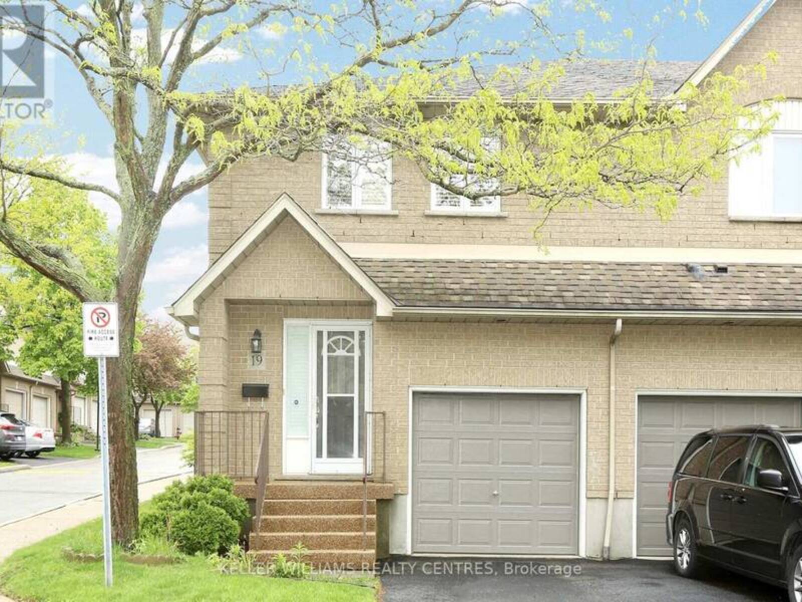 19 - 100 VINEBERG DRIVE N, Hamilton, Ontario L8W 3X4