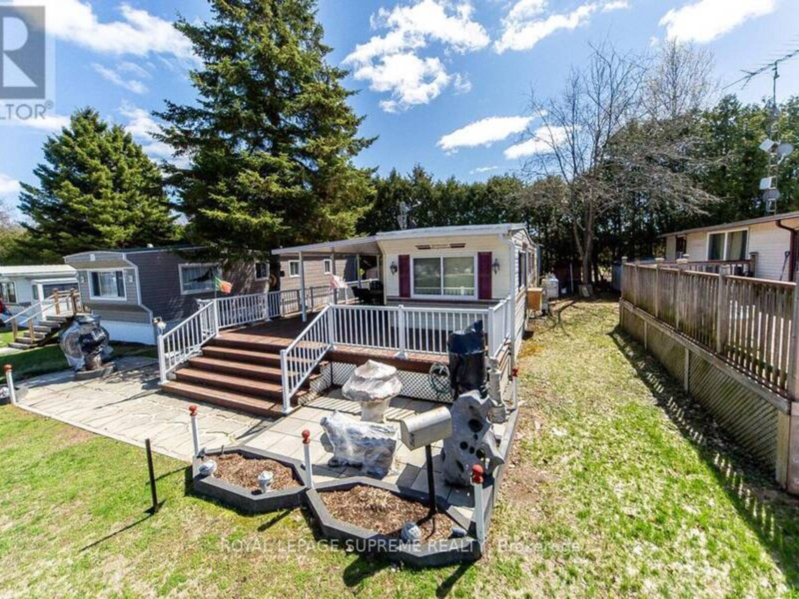 333 - 285 CRYDERMANS ROAD, Georgina, Ontario L0E 1A0